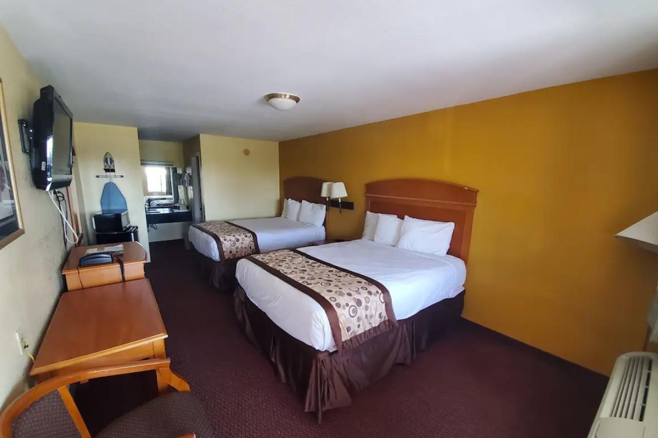 Americas Best Value Inn San Antonio - At&T Center/Fort Sam Houston Екстериор снимка