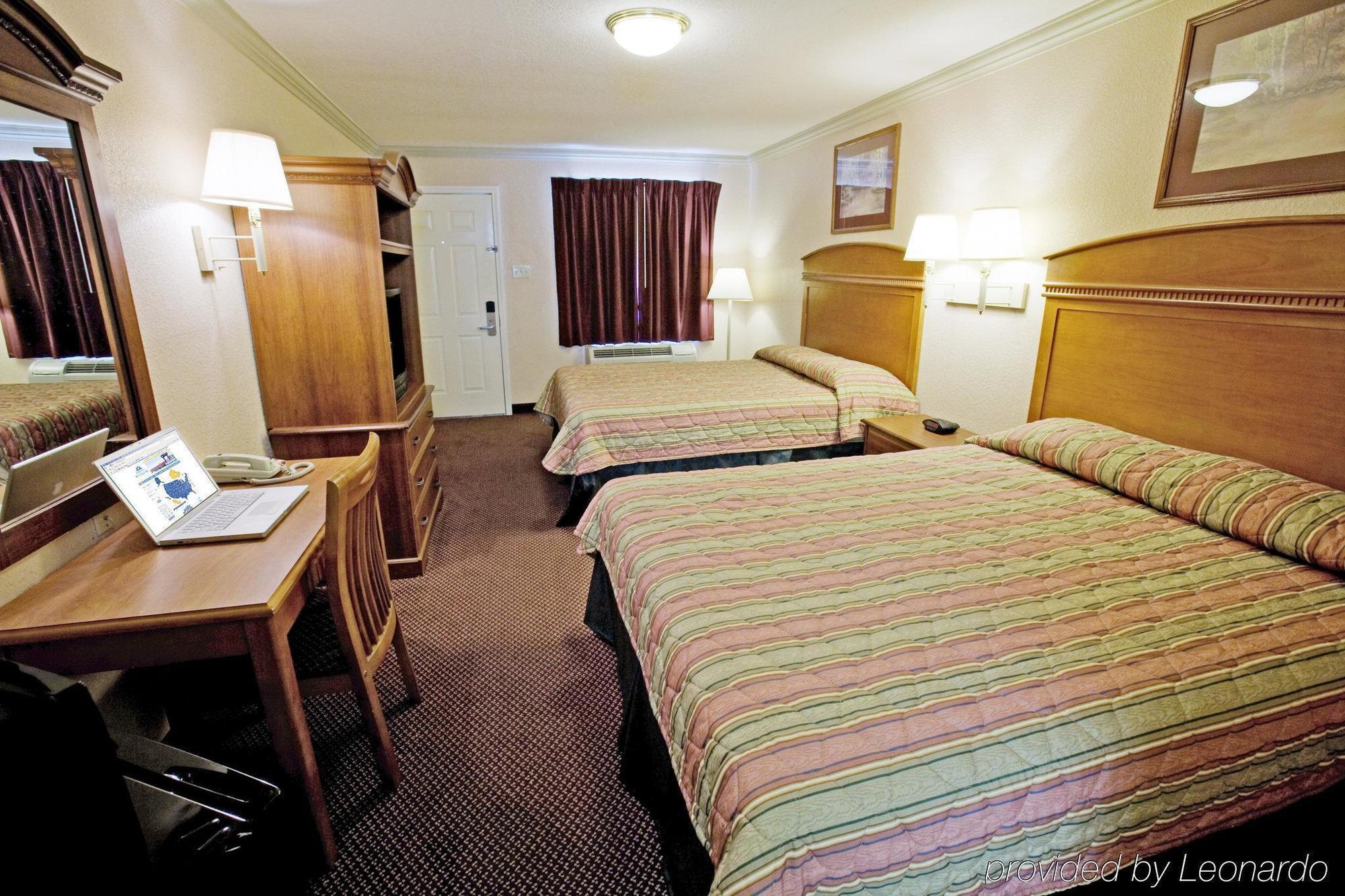 Americas Best Value Inn San Antonio - At&T Center/Fort Sam Houston Стая снимка