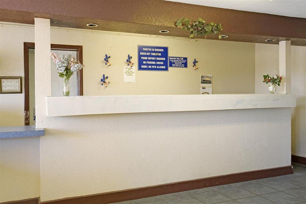 Americas Best Value Inn San Antonio - At&T Center/Fort Sam Houston Екстериор снимка